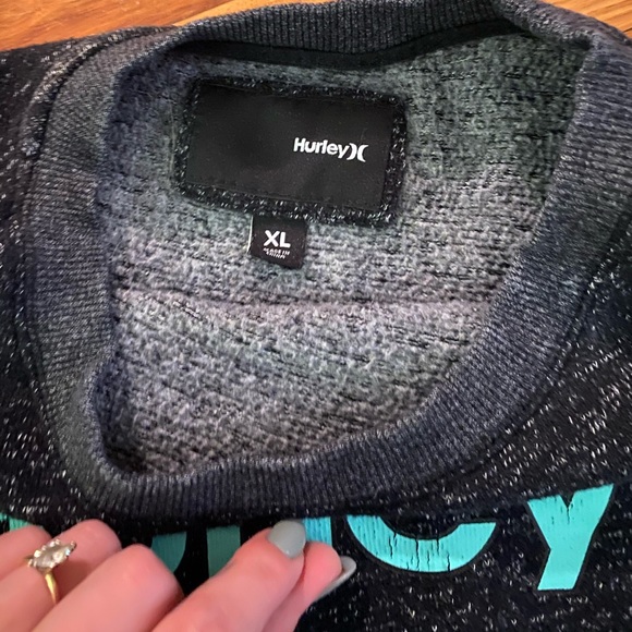 SOLD Hurley sweater SOLD - Picture 3 of 3